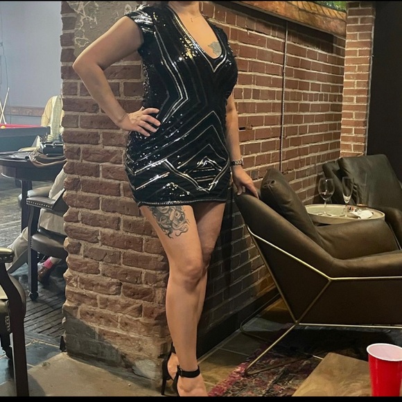 Dress for a night out - Picture 2 of 2